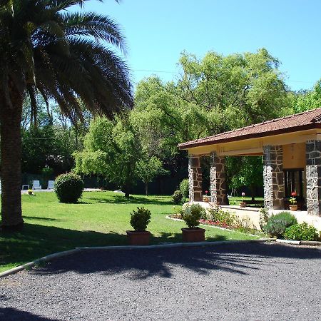Las Acacias - Posada De Campo Вилья-Хенераль-Бельграно Экстерьер фото